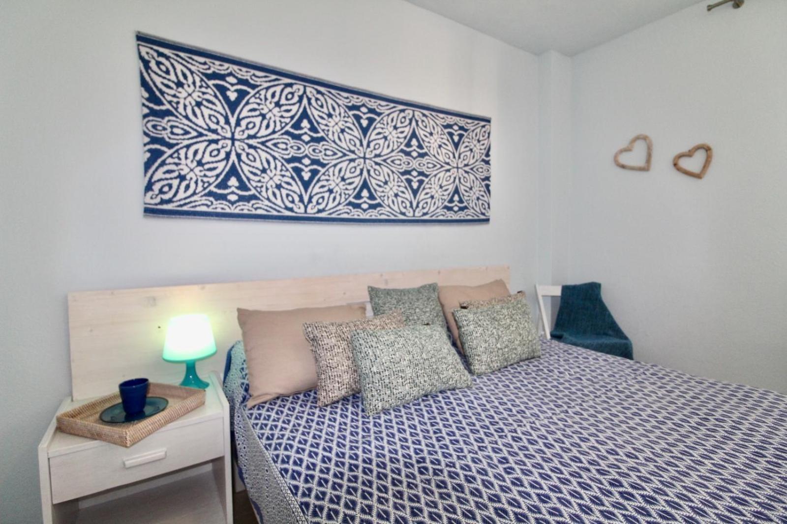 Agradable Apartamento Con Terraza En Formentera Es Pujols Exterior photo